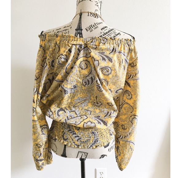 MK Yellow Paisley Off The Shoulder Top - Picture 3 of 7